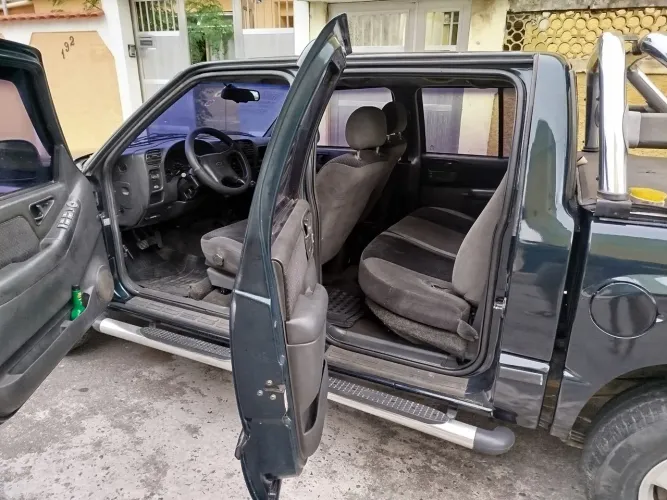 Chevrolet S10 Pick-up Luxe 2.8 4X2 CD TB Int.dies. 2001