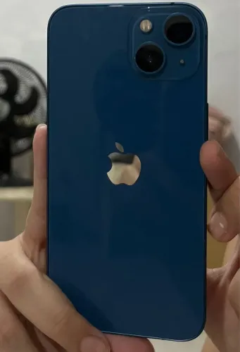 iPhone 13 em estado de novo!!