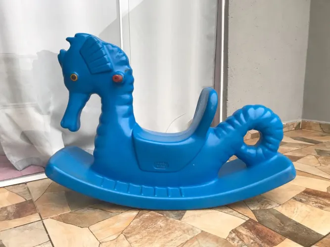 Gangorra infantil Cavalo Marinho Freso