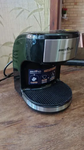 Cafeteira Britânia Duo Coffee 110V - 2 Cafés ao Mesmo Tempo