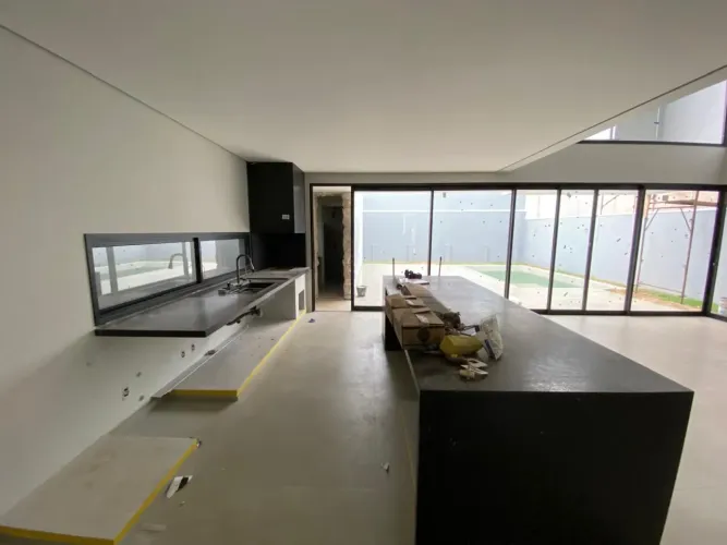 Casa à venda no Condomínio Varanda Sul em Uberlândia
