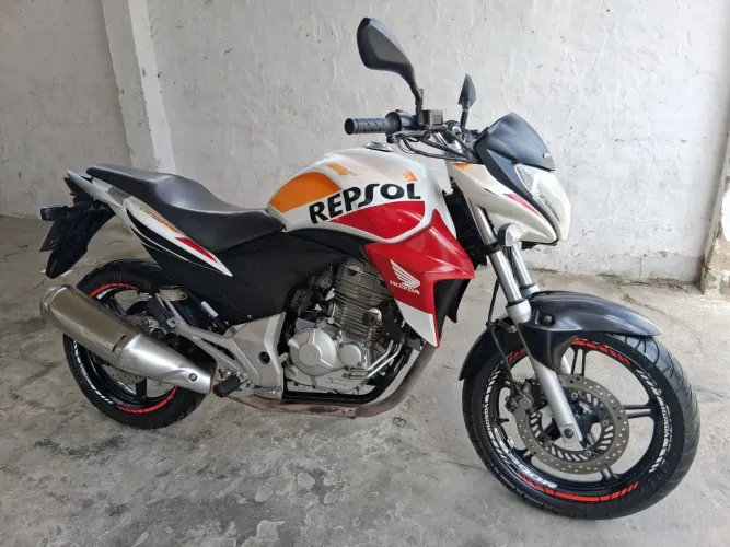 CB 300r impecável