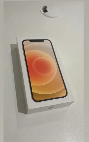 iPhone 12