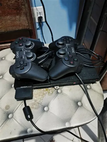 PS2 vídeo game, completo 