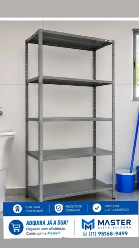 Prateleiras de aço