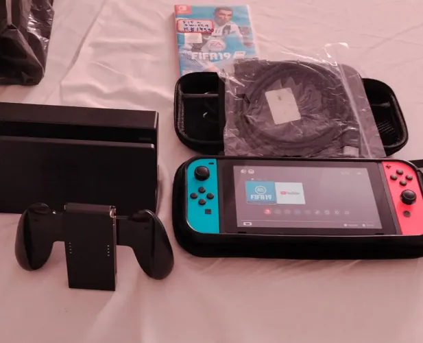 Nintendo switch v2 com acessórios