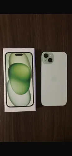 iPhone 15 Plus verde 128gb Bateria 85% Tela e Face ID com mensagem