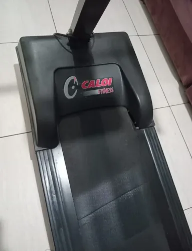 Vende esteira Caloi