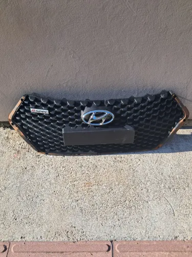 Grade HB20 RSPEC original com detalhe e sem friso