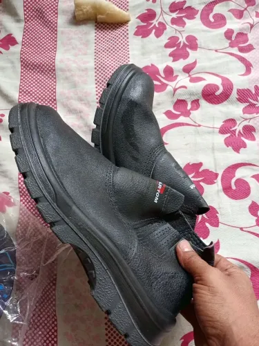 Bota novas com brindes