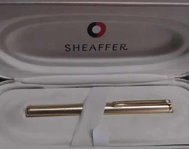 Caneta Tinteiro Sheaffer Agio Compact Frosted Gold - SEM USO!