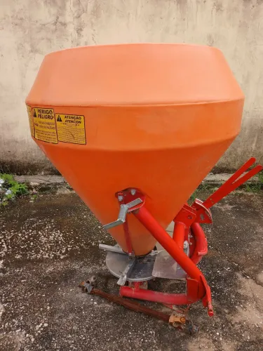 Calcariadeira adubadeira sementeira