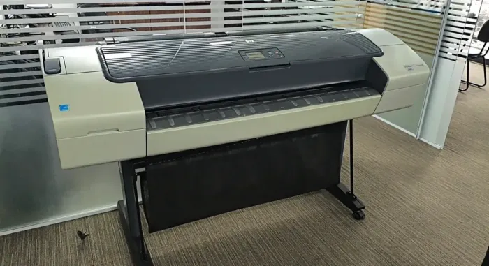 Impressora Plotter Hp Designjet T770 Com Hd Interno (Usado)