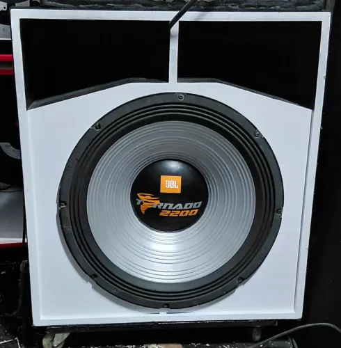 Tornado 2200 de 18pol kit original!