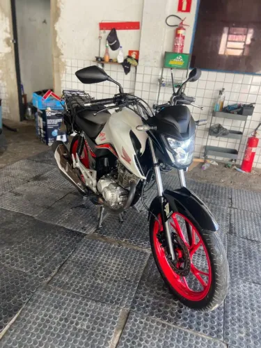 Titan 160 