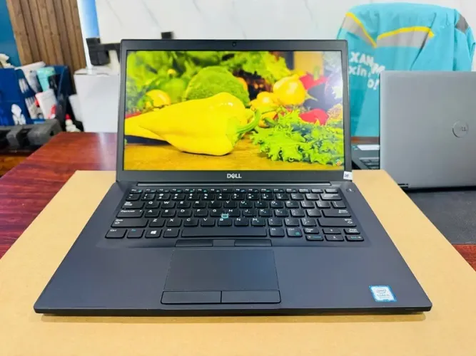 Notebook Dell i7 7600 8GB SSD 256GB SEMI-NOVO SUPER RÁPIDO COM GARANTIA E DURABILIDADE