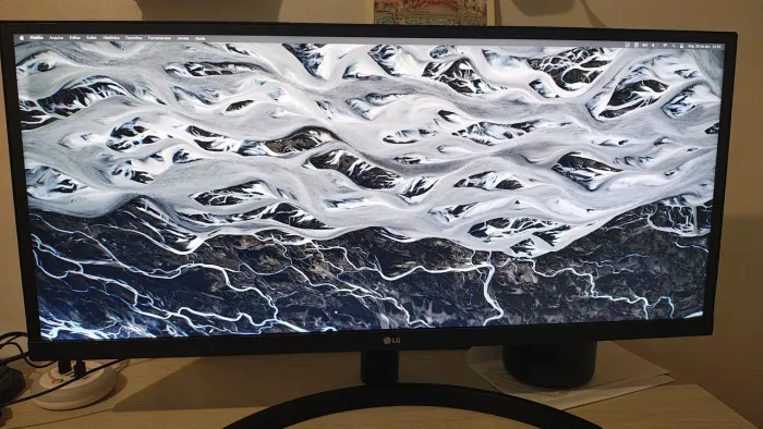 Monitor LG 29" Ultrawide - pequeno defeito