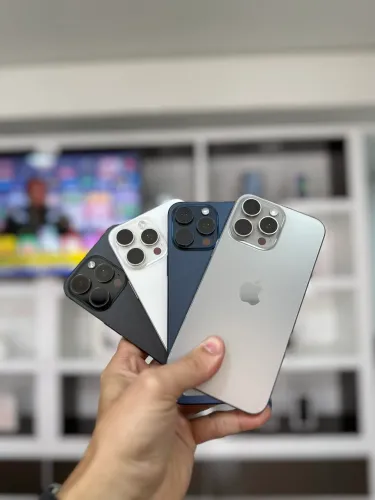 iPhone 15 Pro Max/ Garantia/ loja física 