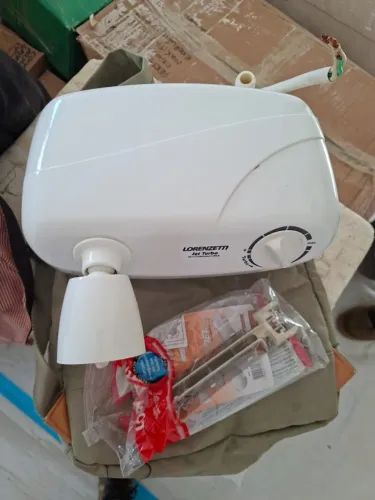 Chuveiro Lorenzetti Jet Turbo Multitemperaturas, branco.