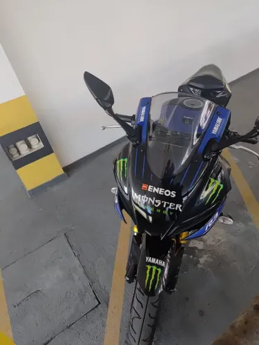 Yamaha R3 monster