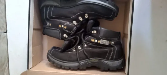 Bota Cartepillar USADA