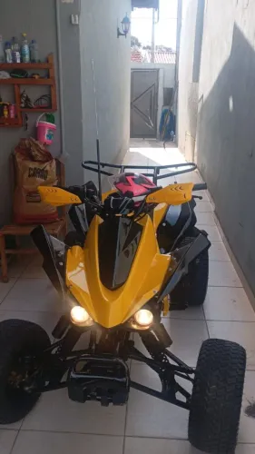 Quadriciclo 150 cilindradas com ré