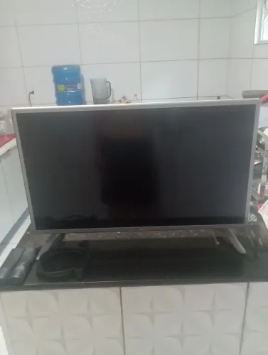 TV LG 32 Smart (com defeito)