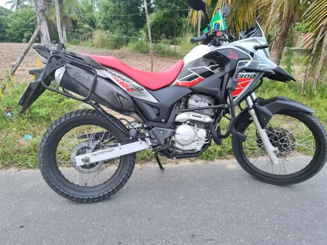 Xre 300 abs
