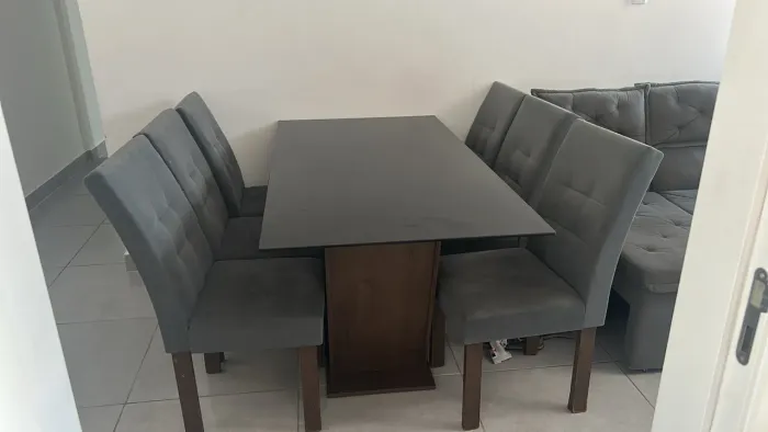 Mesa 6 cadeiras 