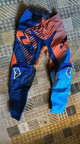CALÇA DE TRILHA INFANTIL (ATÉ 10 ANOS OU A DEPENDER DO TAMANHO)