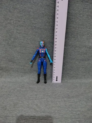Boneco nebulosa quardioes da galáxia vol 3 Marvel legends 