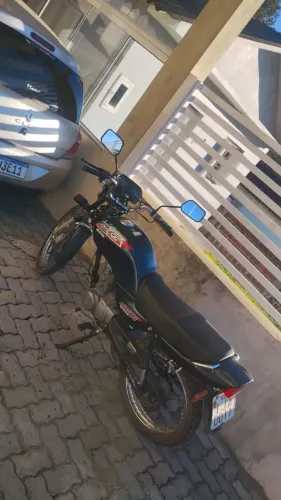 Vendo Titan 1999 uma raridade toda original