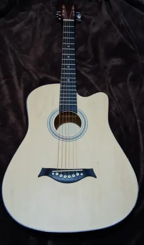 Violão em ótimo Estado semi-novo!