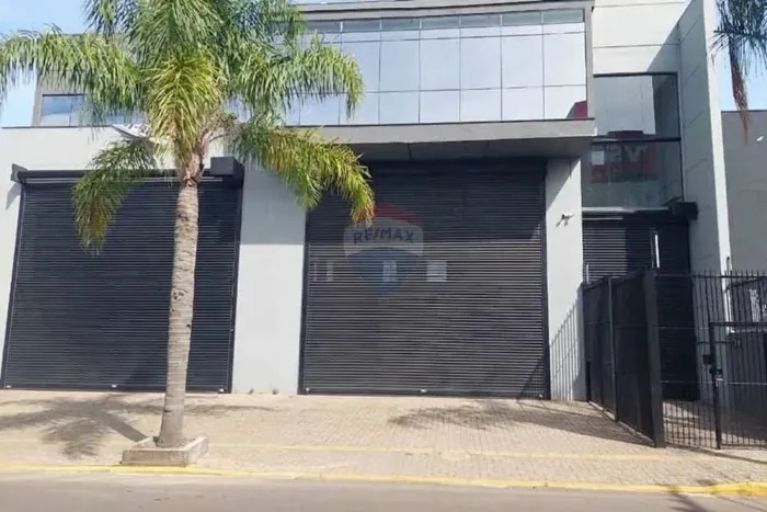Sala Comercial de 200m² para Locação