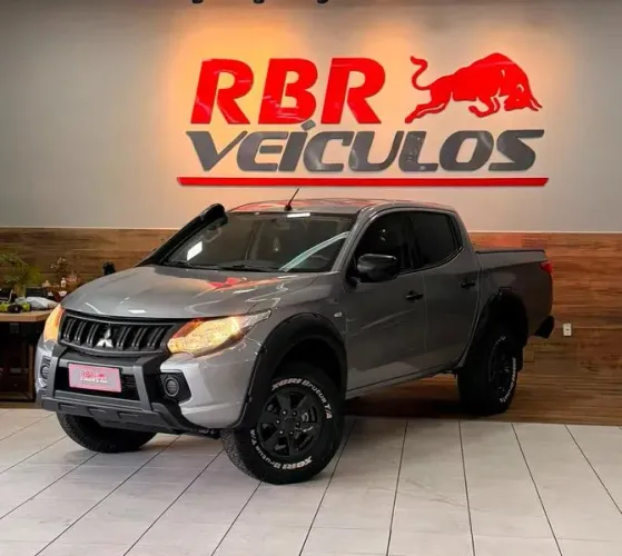 Mitsubishi L200 Outdoor GLS 2.5 4X4 CD TDI Diesel 2022