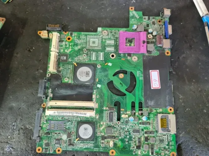 Placa mãe Notebook 6-71-M74S0-D06