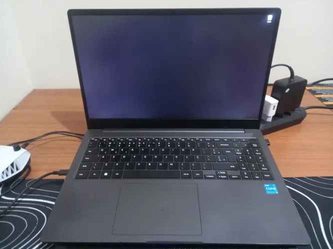 Notebook sansung galaxy book 2 i3 12th. 62 9 *