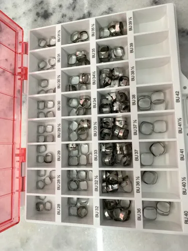 Caixa de anéis ortodontia