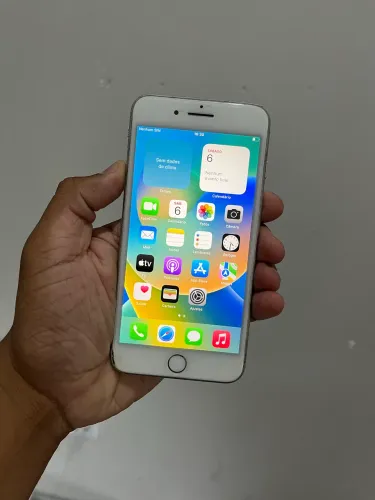 Celular iPhone 8 Plus 64gigas