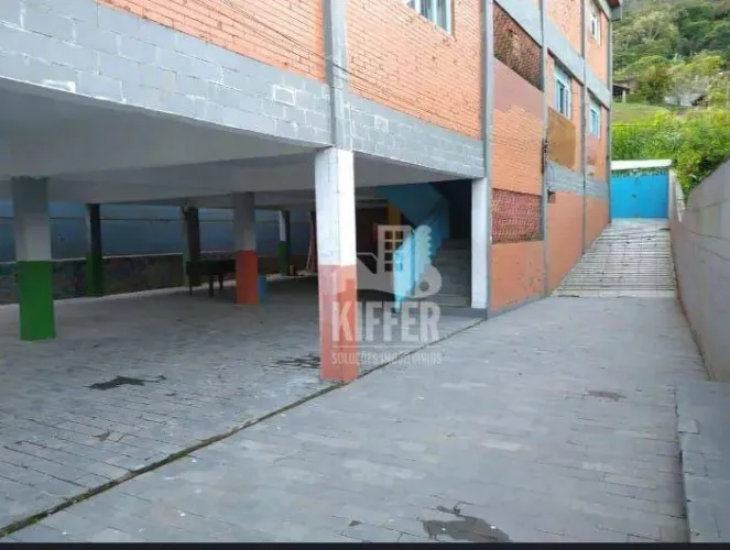 Prédio à venda, 21000 m² por R$ 1.150.000,00 - Quitandinha - Petrópolis/RJ