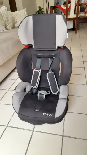 Cadeirinha infantil para carro