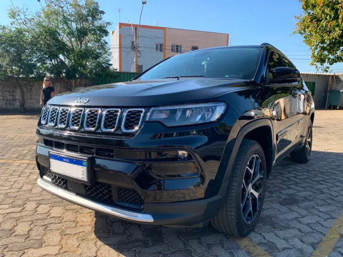 Jeep Compass Long. T270 1.3 TB 4X2 Flex AUT 2025