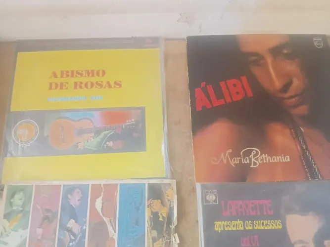 Lote 60 Lps de vini . Só 90,00