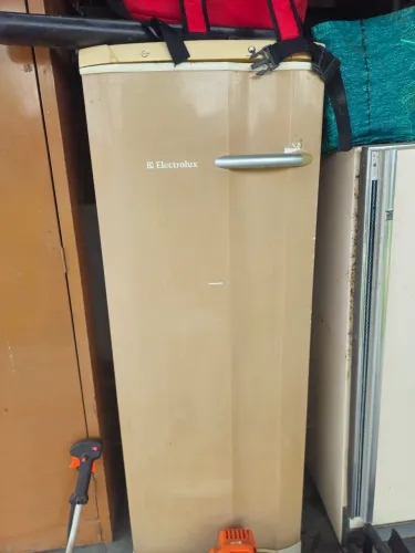 Vendo Freezer Vertical