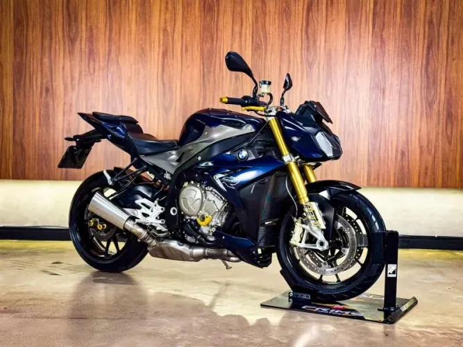 BMW S1000 R 2015