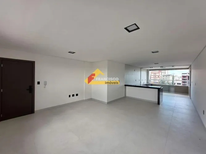 Apartamento à venda, 3 quartos, 1 suíte, 2 vagas, Centro - Divinópolis/MG