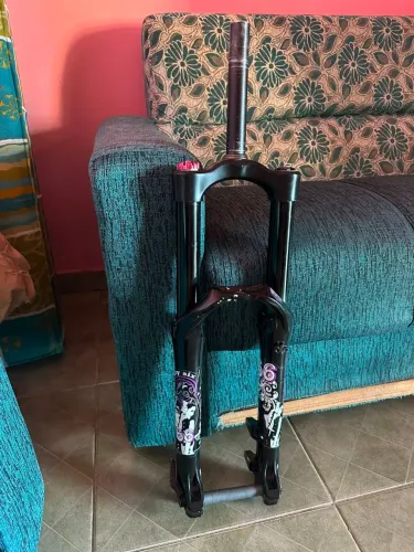 suspensão marzocchi bomber 66