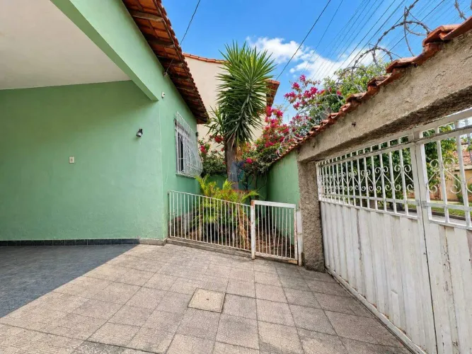 Casa residencial à venda no Jardim Califórnia, Contagem/MG