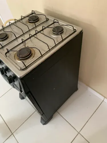 Fogão 4 bocas