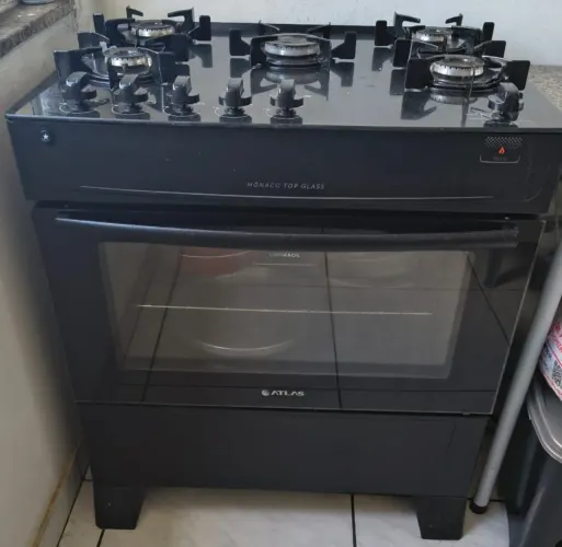 Fogão moderno 5 bocas mesa de vidro